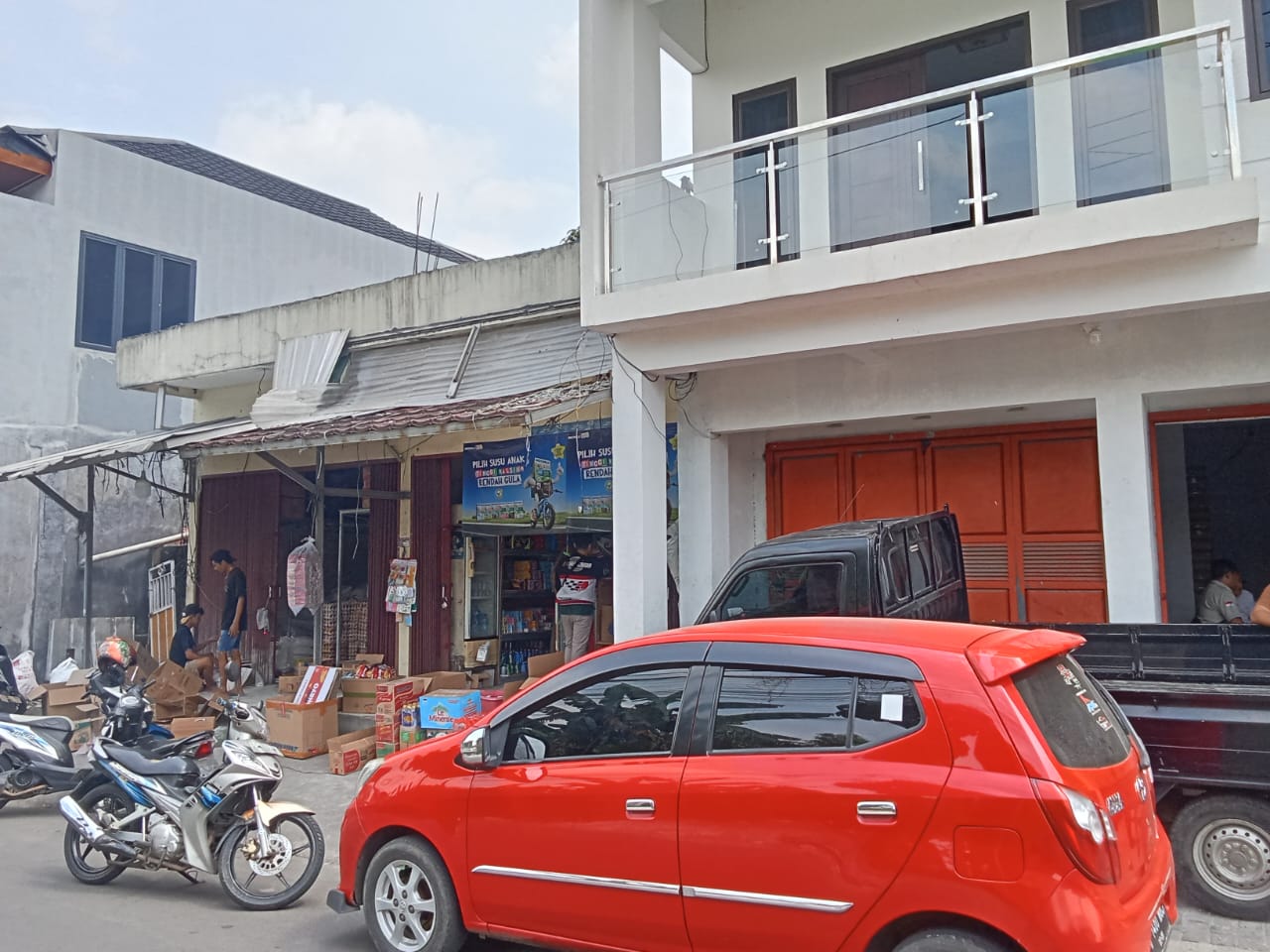 Warung sembako ternyata menjual Roko non Bea cukai APH dan Bea cukai Harus Cepat Bertindak